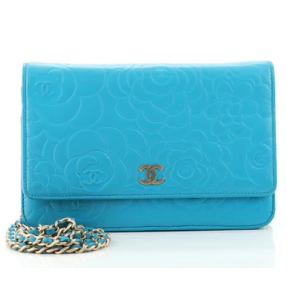 Chanel Wallet on Chain - Picture 2 of 11